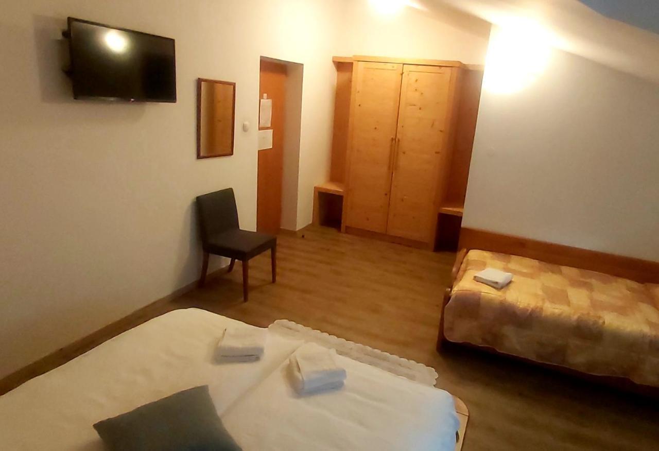 Gostisce Jazbec - Idrsko - Kobarid Hotel ภายนอก รูปภาพ
